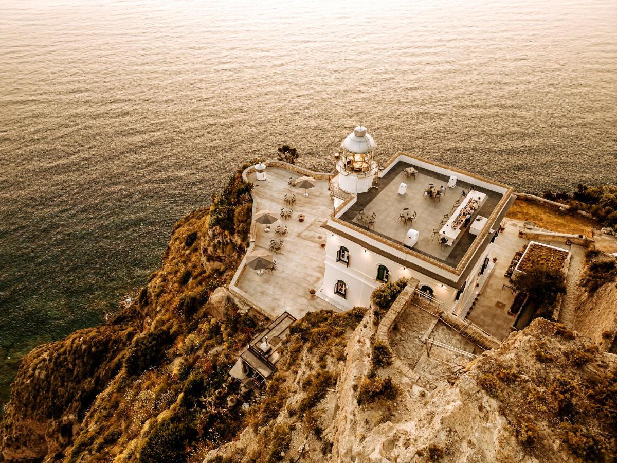 Faro Punta Imperatore Forio  Bagian luar foto